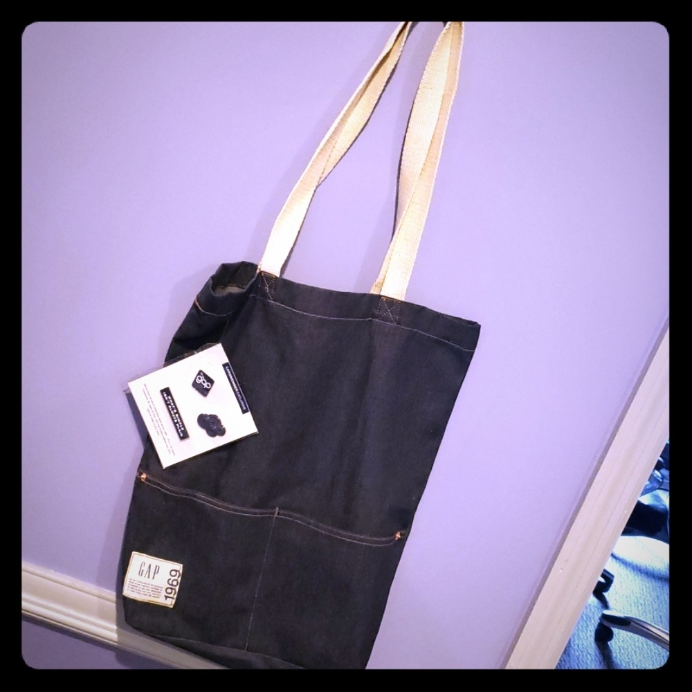 Gap Bag